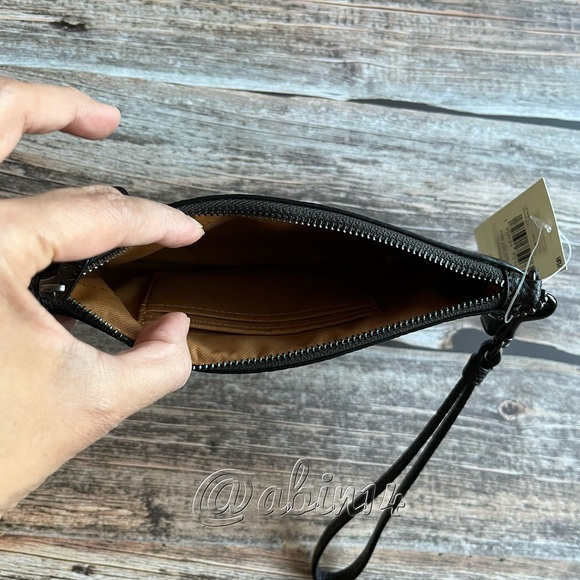 NWT Coach Floral Print Leather Wristlet Clutch - Picture 2 of 5